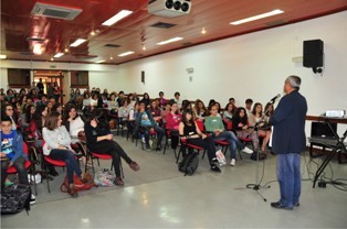 Fase Distrital de Setúbal do Concurso Nacional de Leitura Vencedores Carolina Flamino de Alcácer do Sal e Catarina Manuel Silva do Seixal