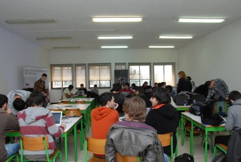 Politécnico de Setúbal promove 1º Jogo de Gestão Interescolas do Distrito de Setúbal Iniciativa desafia jovens a administrarem uma empresa