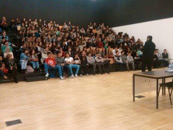 Barreiro - André Pinotes Batista, deputado Socialista eleito por Setúbal Participou em Aula Aberta sobre «Ética, Filosofia e o Estado»