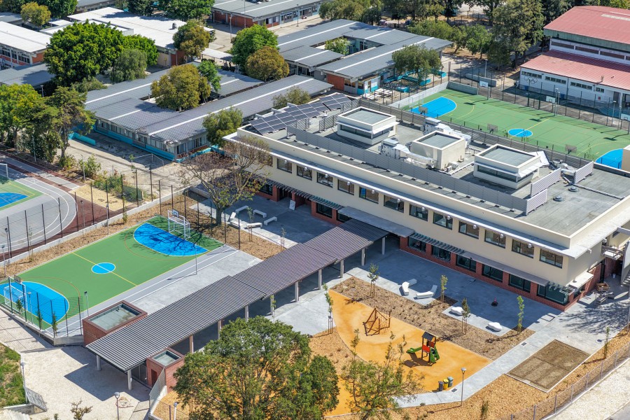 Setúbal - Primeiro-ministro abre ano escolar com inauguração do Centro Escolar Barbosa du Bocage