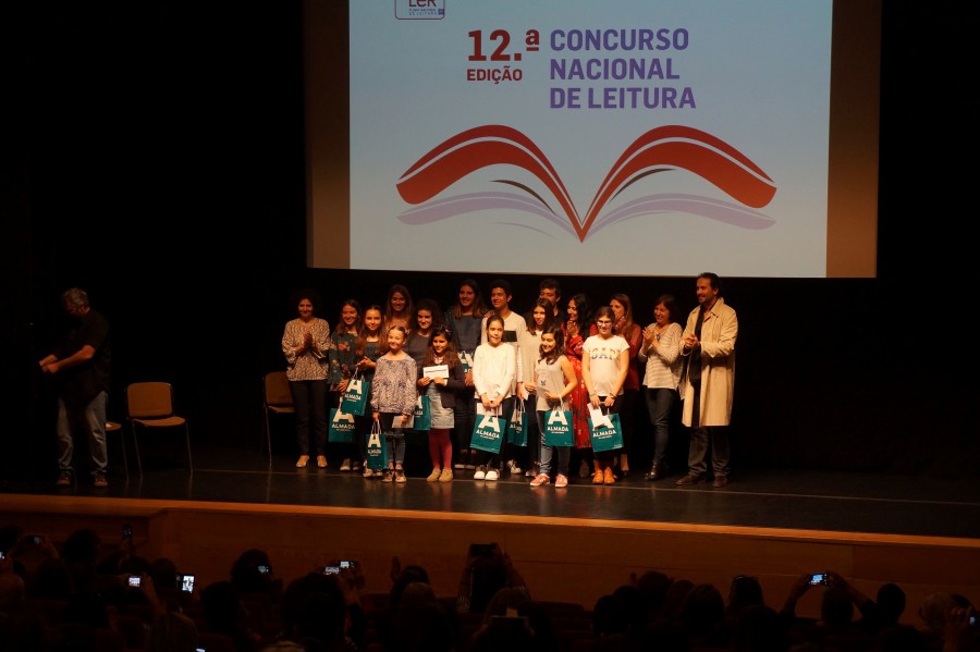 Joana Costa e Mónica Correia vão representar o Montijo Alunas apuradas para o Concurso Nacional de Leitura