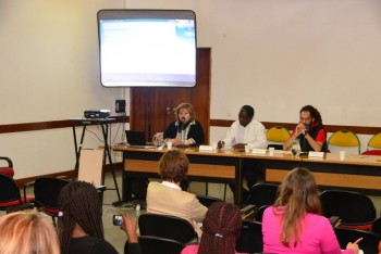 BARREIRO - DEBATE «A INTERCULTURALIDADE NO CONTEXTO ESCOLAR» «Não se pode retirar recursos e tempo para a criatividade»