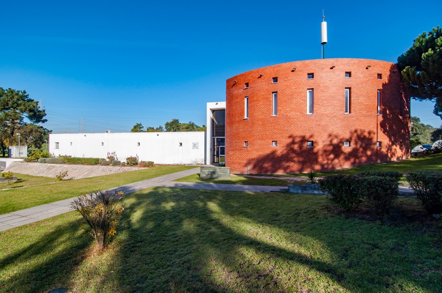 Setúbal - Comemorações do Dia do IPS e abertura oficial do Ano Académico Entrega de medalhas e homenagem aos antigos presidentes marcam sessão solene de dia 9