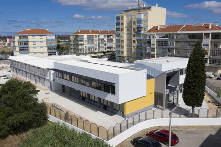 Seixal - Escola Básica da Quinta de Santo António Ampliação e requalificação é inaugurada quarta-feira