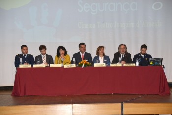 Encontro de Professores e Educadores de Montijo e Alcochete Empenho e capacidade de inovação da comunidade educativa