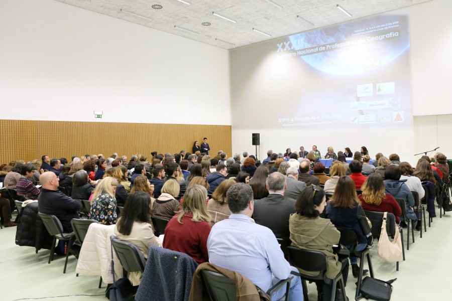 Encontro Nacional de Professores de Geografia em Setúbal Mais de duzentos professores provenientes de todo o país