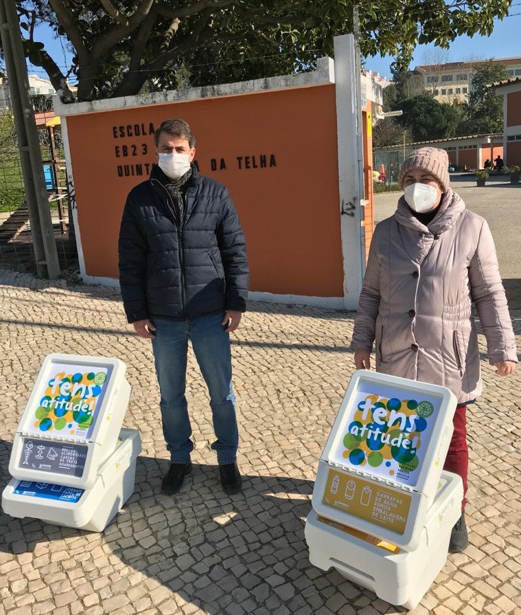 No âmbito do projeto «Tens Atitude!» Centro de Educação Ambiental entrega dezenas de ecopontos a escolas do Barreiro