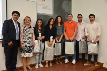 Equipa Roazes da Escola Secundária du Bocage de Setúbal ganha 1.º prémio Vencedores da 2.ª Edição do Jogo de Gestão Interescolas