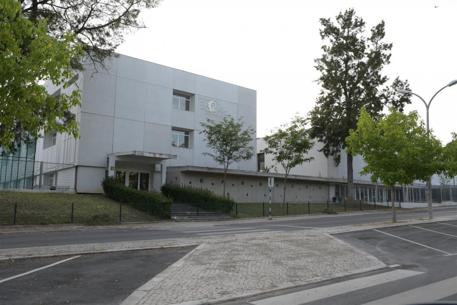 Montijo - Agrupamento de escolas e escola não agrupada do município Autarquia transfere 34 mil euros