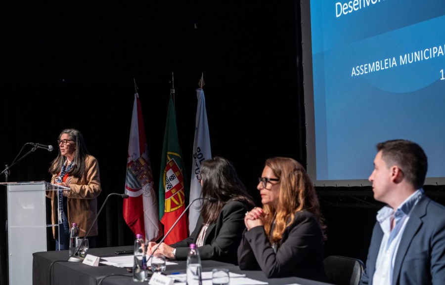 Assembleia Municipal saúda nova Escola Superior do Politécnico de Setúbal em Sines Presidente Ângela Lemos considera que o projeto vem «corrigir uma assimetria histórica»
