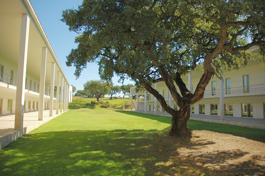 Setúbal - IPS recebe 24.º Congresso Internacional de Animação Sociocultural Abertura, no dia 19, é dedicada ao valor patrimonial do edifício da ESE/IPS, assinado por Siza Vieira