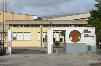 Santiago do Cacém - Câmara condena falta de auxiliares nas escolas e reivindica medidas imediatas ao Ministério da Educação
