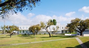 Candidaturas abertas para Mestrados e Pós-graduações no Politécnico de Setúbal Formação especializada visa melhoria da qualidade dos cuidados de saúde