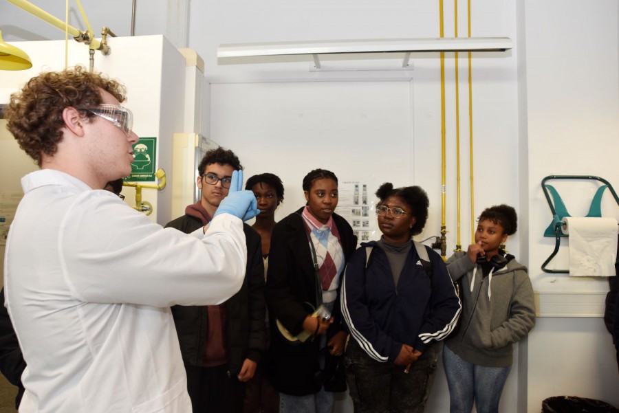 Até amanhã nos campi de Setúbal e do Barreiro Politécnico de Setúbal recebe 900 alunos numa viagem pelos universos da Ciência e da Tecnologia