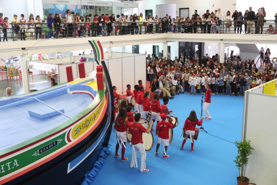 Ex-libris do concelho da Moita – a embarcação municipal «O Boa Viagem» Uma réplica no espaço central da XXI Feira de Projetos Educativos