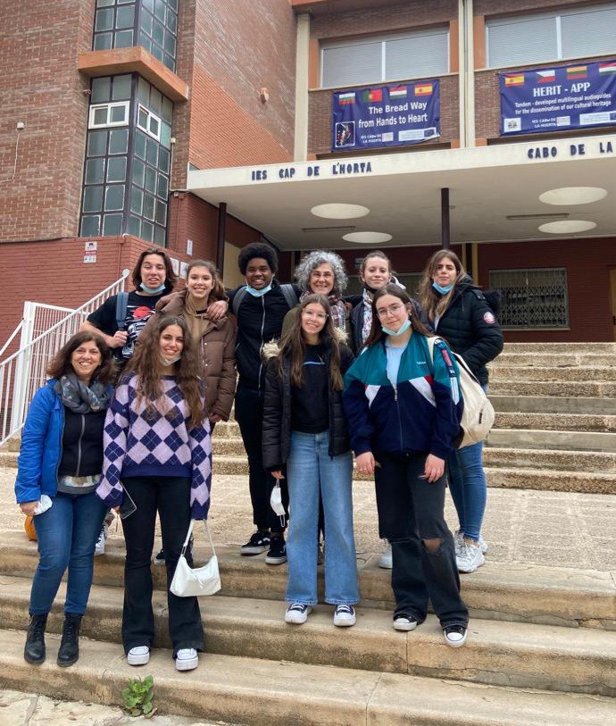 Escola Secundária de Casquilhos - Barreiro Projeto Erasmus+ «The Bread Way: From Hands to Hearts» em Alicante - Espanha