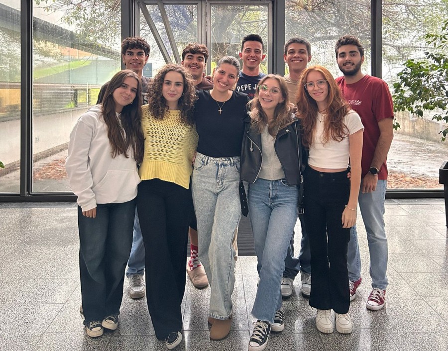 Escola Superior de Tecnologia do Barreiro Novos órgãos sociais da Associação ESTBrain - Jornal dos Estudantes
