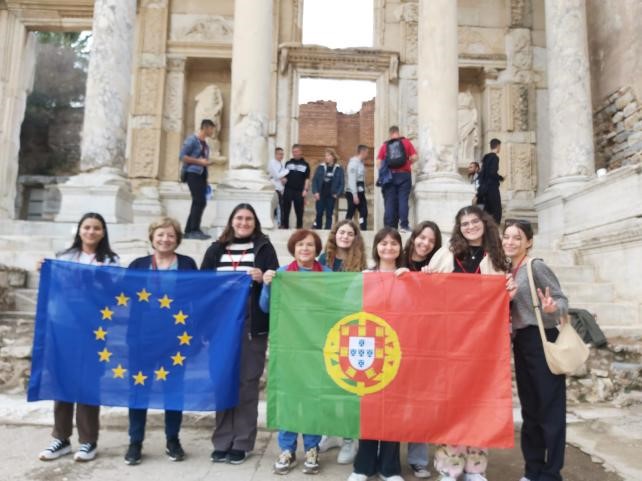 AGRUPAMENTO DE ESCOLAS AUGUSTO CABRITA NA TURQUIA Em Fevereiro delegações dos diferentes países reúnem na cidade do Barreiro