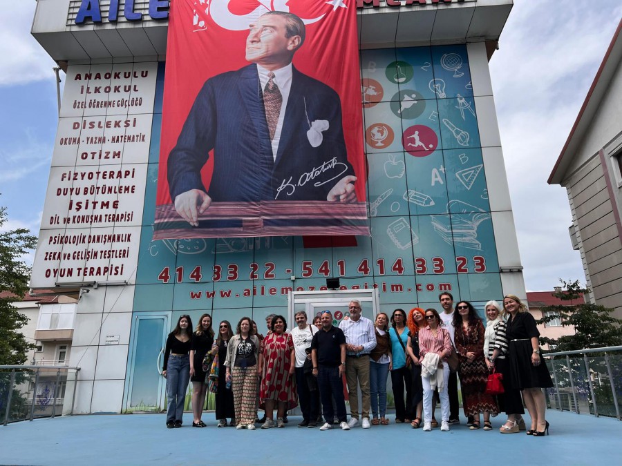 Agrupamento de Escolas do Barreiro em mobilidade Erasmus na Turquia Todas as crianças e jovens têm o direito de aprender e crescer em ambientes inclusivos