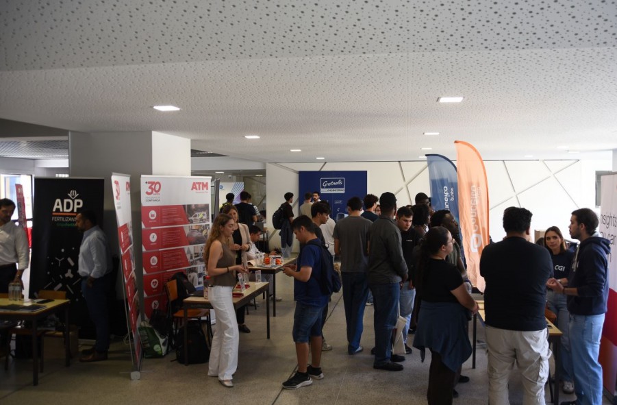 EXPO Estágios de Verão estreia-se no Politécnico de Setúbal 1.ª edição mobilizou mais de 200 estudantes e diplomados e 16 empresas