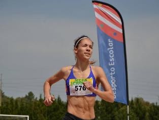 Rita Ribeiro de Setúbal Conquista bronze no Atletismo Escolar nos Mundiais na China . Atletas de Palmela em destaque nos nacionais