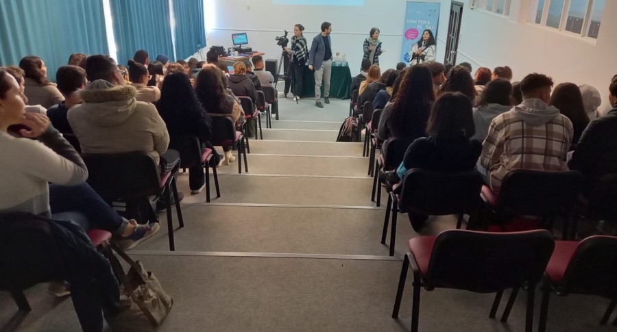 Agrupamento de Escolas Alfredo da Silva – Barreiro Projeto Dignipédia Global dinamiza Campanha sobre Direitos Humanos . “GLOCALIZAR” OS DIREITOS