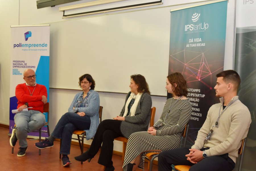 IP Setúbal volta a juntar estudantes, startups e investidores Presidente defende a importância de cultivar uma «mentalidade empreendedora» . Semana de Empreendedorismo