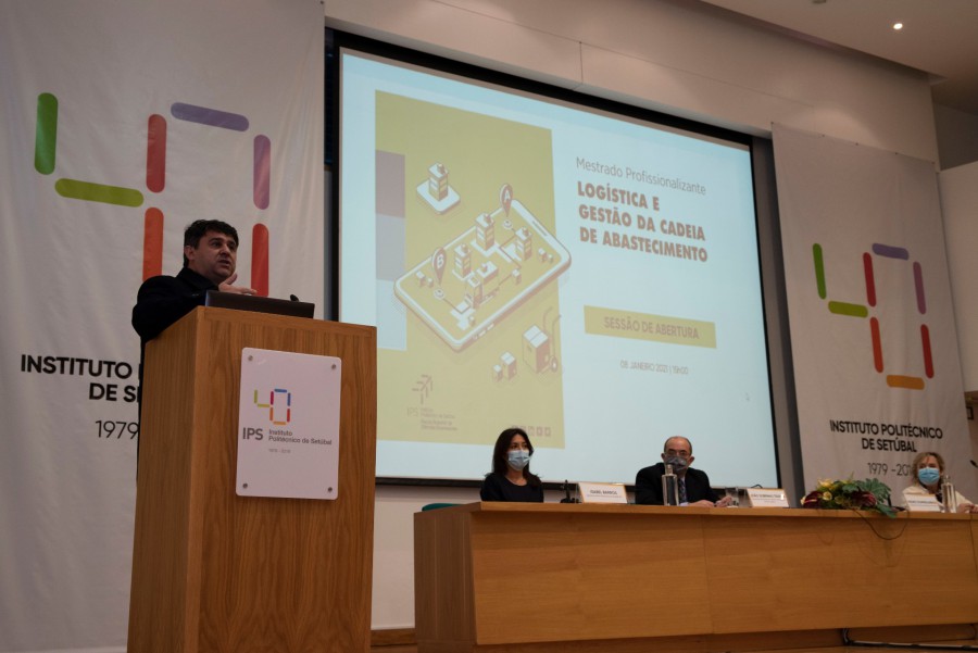 Setúbal - Secretário de Estado do Ensino Superior no lançamento da formação pioneira Mestrado profissional IPS/SONAE MC é «exemplo» a seguir para um Portugal mais qualificado