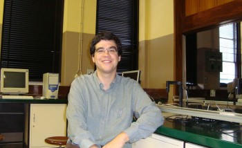 Investigador Rui Travasso da Universidade de Coimbra A Força das Células dos Vasos Sanguíneos ao redor de um Tumor