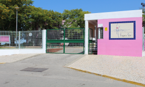 Equipamentos escolares da Moita contemplados no despacho do Governo Intervenções de remoção e substituição do amianto