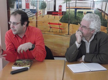 Barreiro - «Aos domingos de manhã» no Café Bar da SFAL Romance «Entre o silêncio das pedras» de Luis Ferreira «O importante é viver»