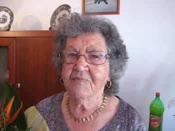 Barreiro - Maria Antónia Matos festeja 100 anos de vida Com um vivo sorriso e muita jovialidade