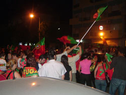 Milhares nas ruas do Barreiro e Moita Agora só falta a ponta...FINAL !