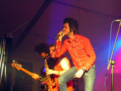 BARREIRO ROCKS 2005 A CONFIRMAÇÃO DA GUITARRA ALADA