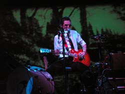 No Barreiro THE LEGENDARY TIGER MAN APRESENTA “MASQUERADE”