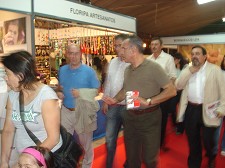 XIV FECI – Feira Comercial Industrial Pavilhão de Exposições e o telheiro já não são suficientes