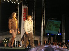 Almada Fashion Promover a divulgação e a oferta do comércio local