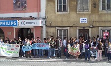 Dia Nacional do Estudante Manifestação de Estudantes no Barreiro “Hoje estamos aqui poucos. Mas muitos estão contra este estatuto"