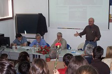 Barreiro - Debate na ESSA: “Os 35 anos do 25 de Abril” “O que Abril nos trouxe, não pode ser esquecido”