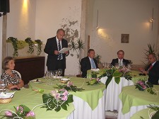 Banco Espírito Santo dá visibilidade no Barreiro à linha de financiamento do Programa PARES Assinados protocolos com três instituições do concelho do Barreiro