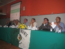 Grupo Desportivo «O Independente» - Barreiro É preciso uma Pista de Atletismo os nossos atletas treinam no cimento