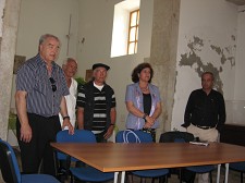 Delegação Cubana de Baracoa recebida com emoção no Barreiro Inaugurada exposição «Baracoa - a magia dos seus pintores».
