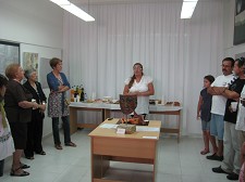 «Escola +» no Barreiro onde a arte se faz com amor Kira e Fátima querem contribuir para mostrar novos valores