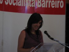 Madalena Alves Pereira líder do PS Barreiro Reforma do Poder Local não é uma exigência da troika é uma exigência Republicana