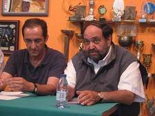 Carvalho Rodrigues na Moita «Quando se tira o “s” da palavra crise, fica CRIE.»