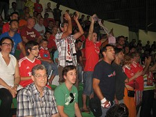 Pavilhão do Fabril no Barreiro Encheu para receber o Campeão Nacional . Fabril – 2 – Benfica - 5