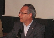 João Lobo, Presidente da Câmara Municipal da Moita Crise é também pretexto para um ataque sem igual ao Poder Local