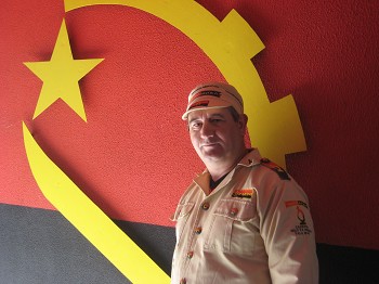 Moita - Feliciano Dias, AMANGOLA Associação Moitense dos Amigos de Angola «Nós somos o elo de ligação da comunidade com a embaixada»