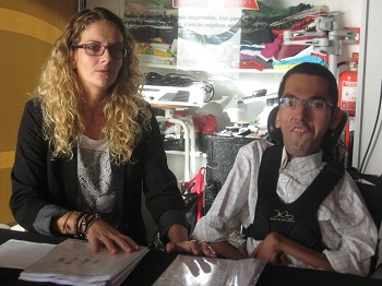 No Barreiro «Campanha de recolha de roupa e brinquedos» até ao Natal As escolas estão a colaborar e a dar um grande apoio