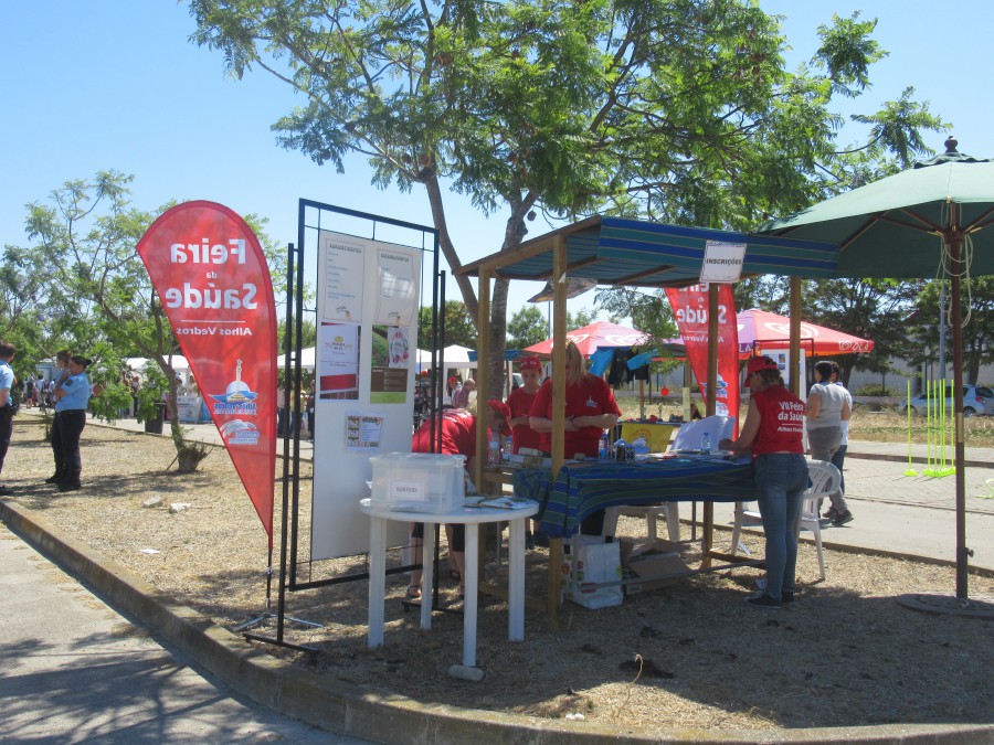 Moita - VII Feira da Saúde de Alhos Vedros Estão presentes cerca de 20 instituições